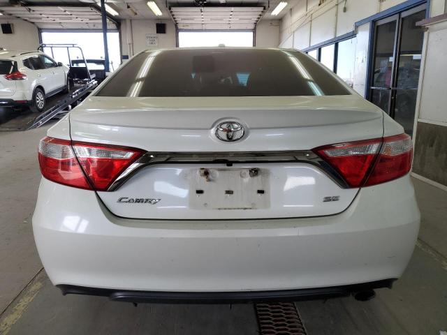  TOYOTA CAMRY 2016 White