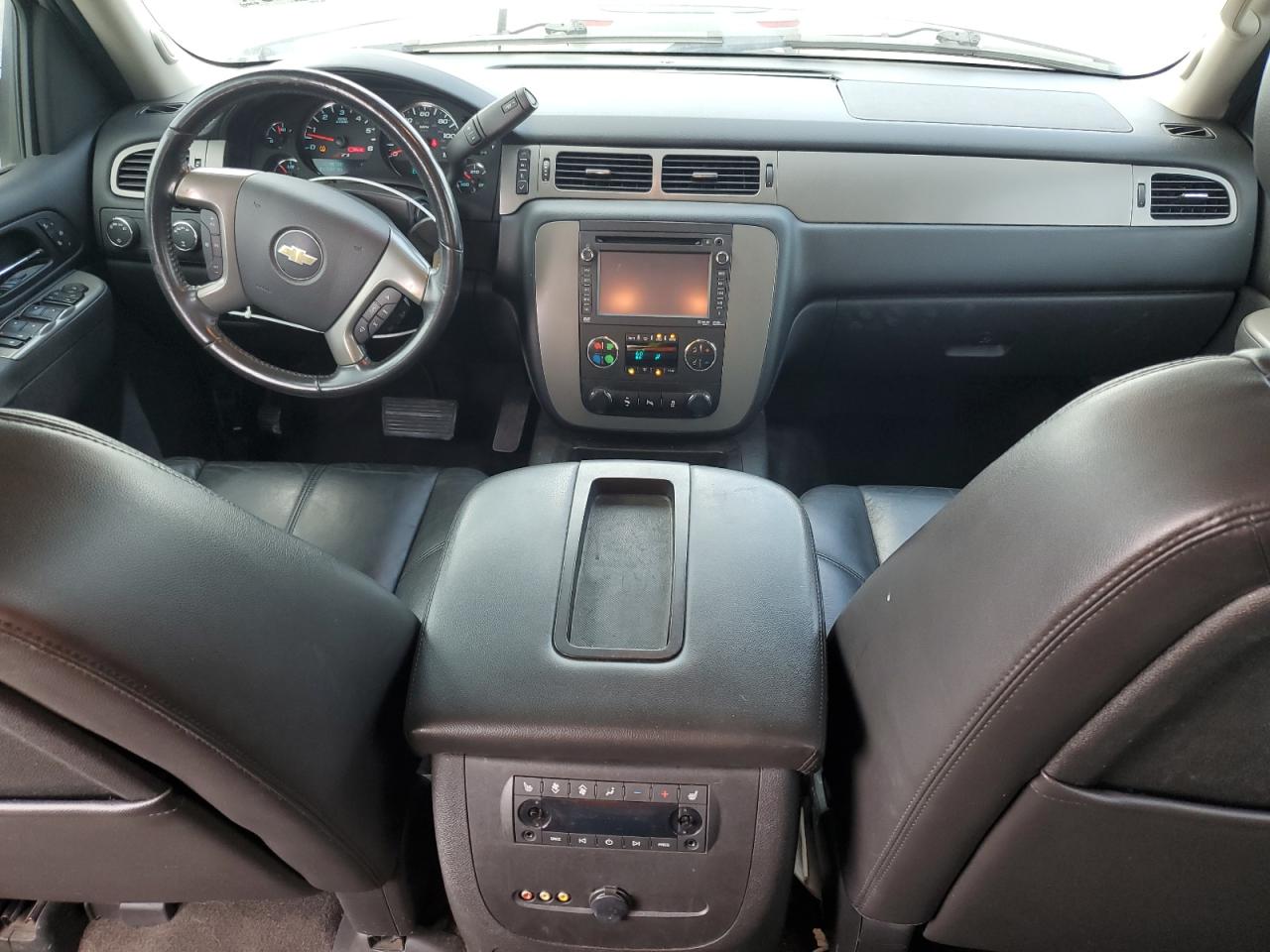 2013 Chevrolet Tahoe K1500 Lt VIN: 1GNSKBE04DR137880 Lot: 64996945