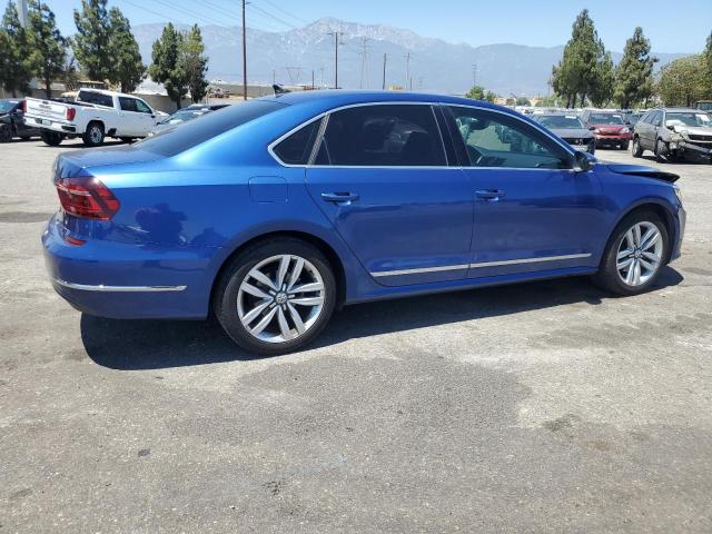  VOLKSWAGEN PASSAT 2017 Blue