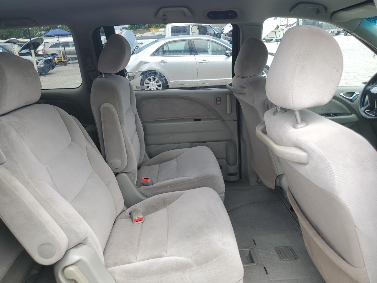 2007 Honda Odyssey Lx VIN: 5FNRL38217B068468 Lot: 63592265