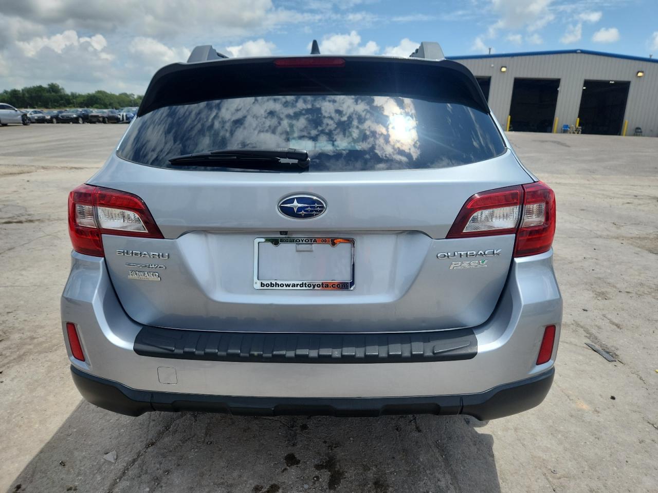 2017 Subaru Outback 2.5I Premium VIN: 4S4BSACC8H3427236 Lot: 63449825