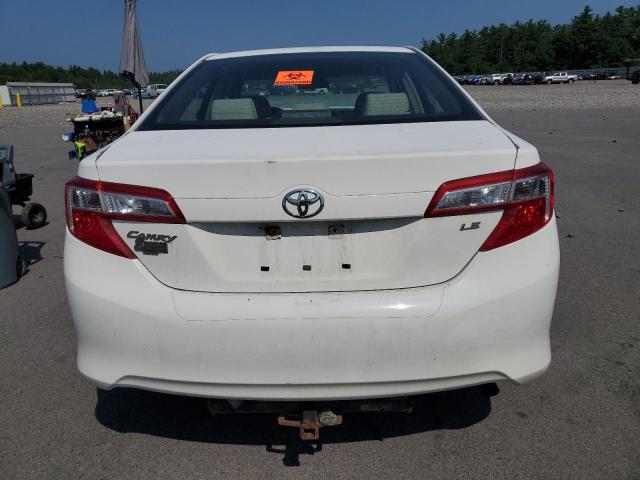  TOYOTA CAMRY 2013 Biały