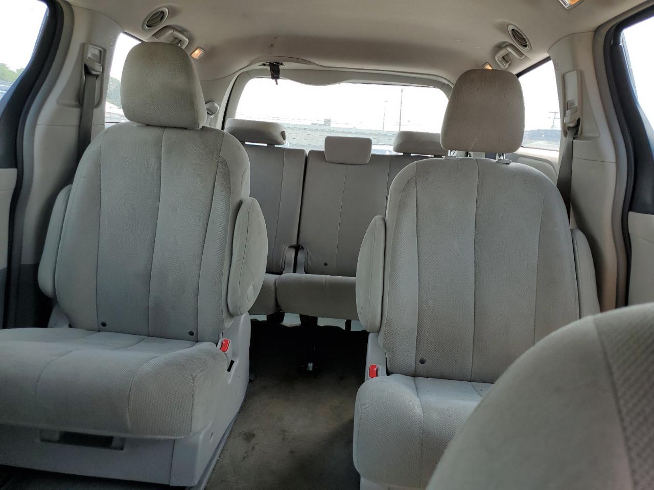 2012 Toyota Sienna VIN: 5TDZK3DCXCS198708 Lot: 62806745