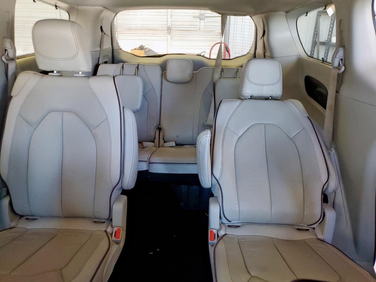 2018 Chrysler Pacifica Limited VIN: 2C4RC1GG3JR100768 Lot: 66502235