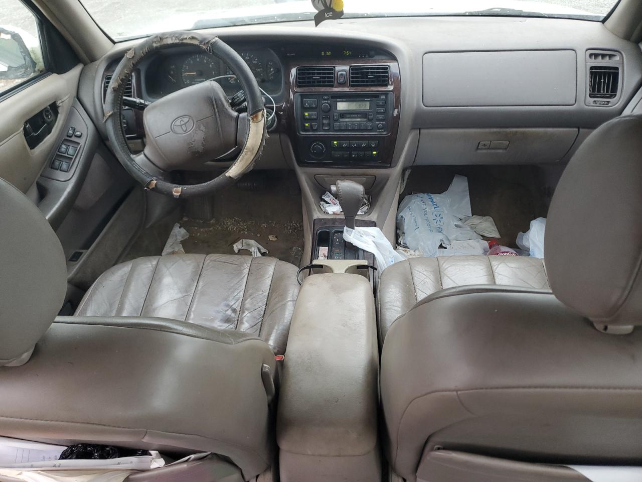 1999 Toyota Avalon Xl VIN: 4T1BF18B4XU313134 Lot: 63592585