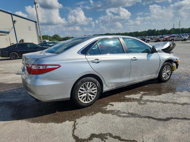  TOYOTA CAMRY 2016 Silver