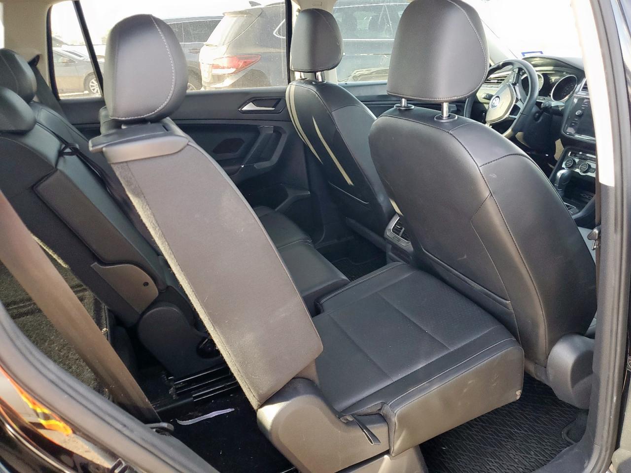 2018 Volkswagen Tiguan Se VIN: 3VV3B7AX8JM146366 Lot: 65331355