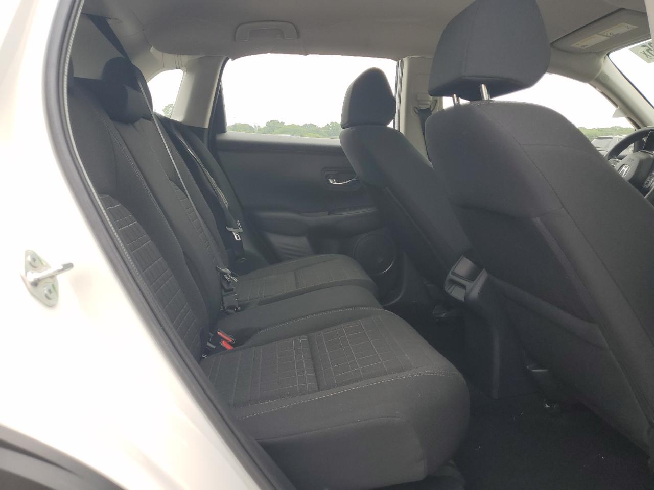 2024 Honda Hr-V Lx VIN: 3CZRZ2H38RM780177 Lot: 64213335