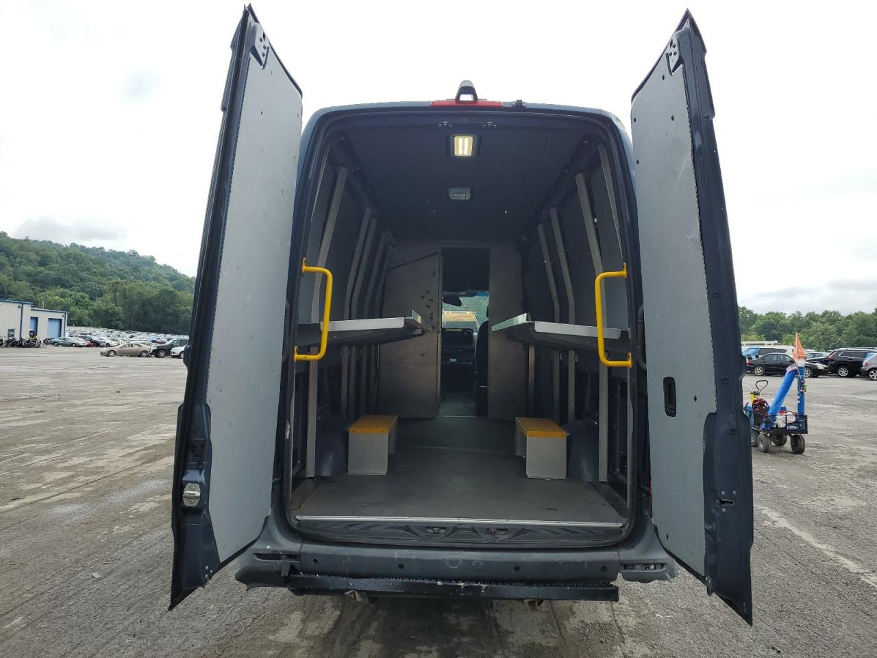 2019 Mercedes-Benz Sprinter 2500/3500 VIN: WD4PF1CD1KT006611 Lot: 67230605