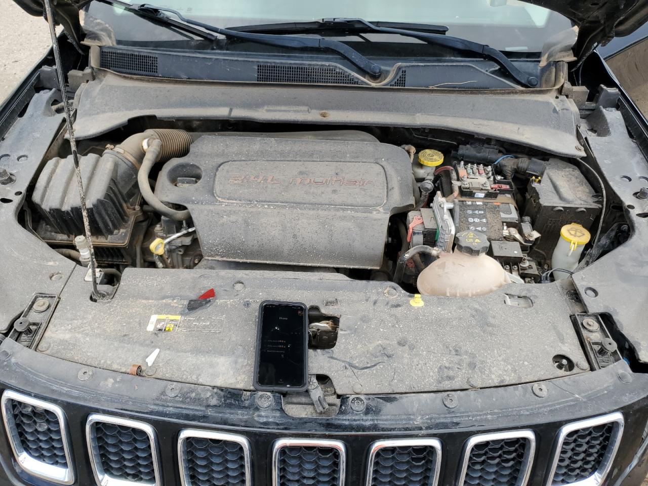 2018 Jeep Compass Latitude VIN: 3C4NJDBB8JT350022 Lot: 63752315