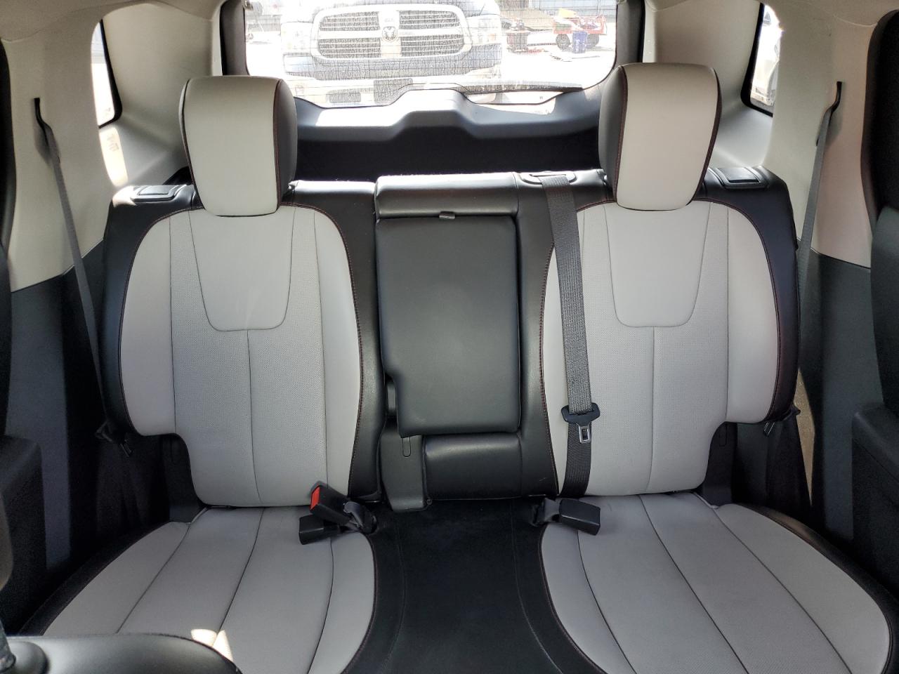 2gkflpe31g6143008 2GKFLPE31G6143008 2016 GMC Terrain Slt