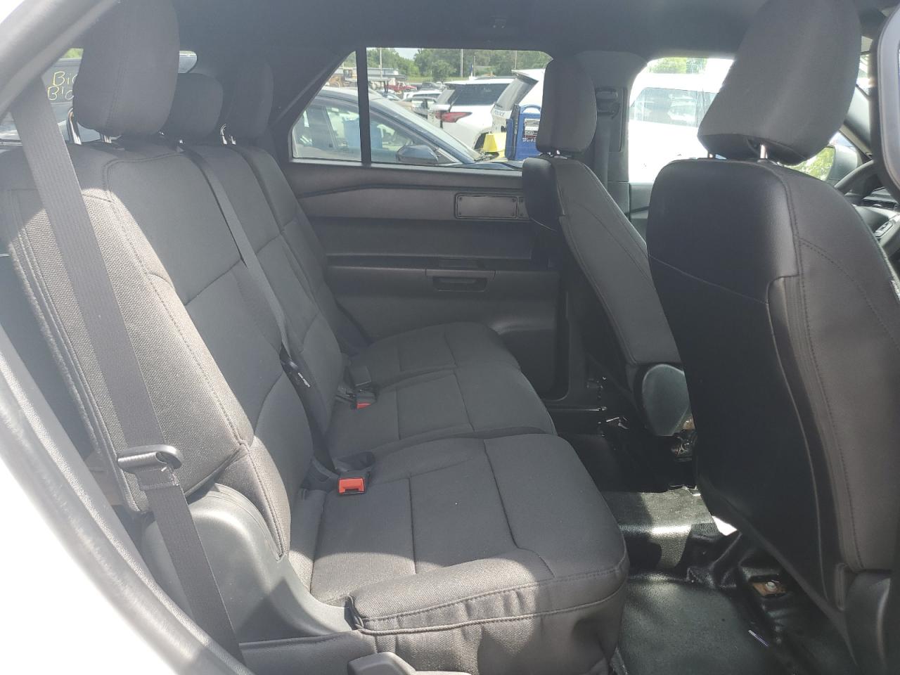 2021 Ford Explorer Police Interceptor VIN: 1FM5K8AW5MNA15986 Lot: 64391065