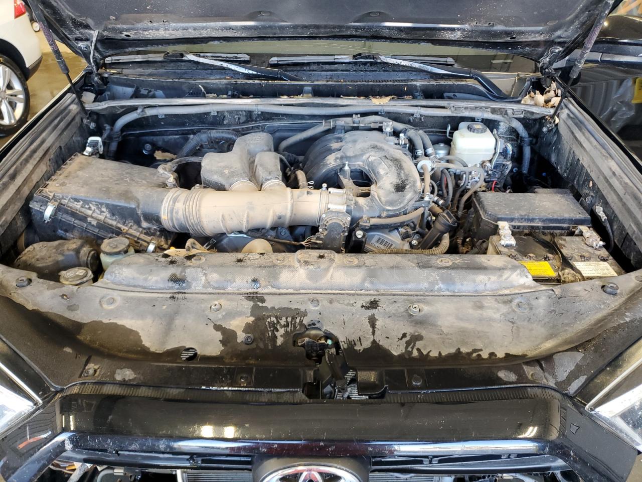 2018 Toyota 4Runner Sr5/Sr5 Premium VIN: JTEBU5JR3J5545455 Lot: 65655205