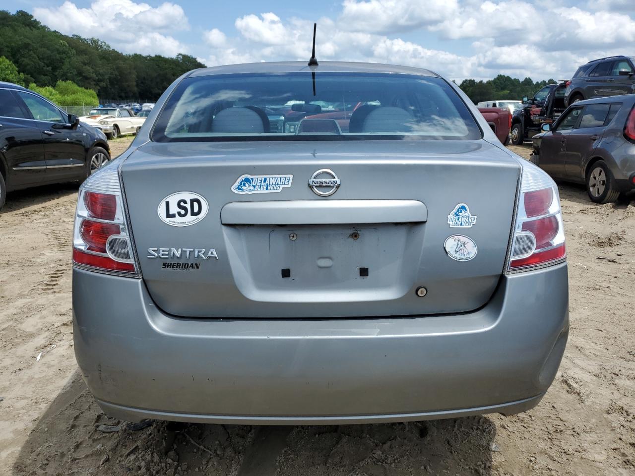 2008 Nissan Sentra 2.0 VIN: 3N1AB61E08L764945 Lot: 64121005