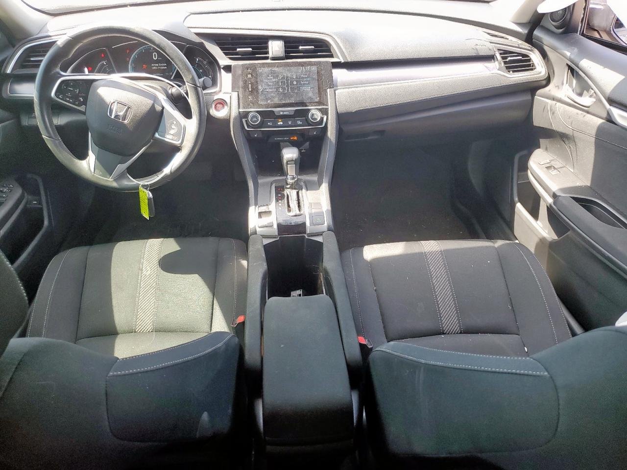 2018 Honda Civic Ex VIN: JHMFC1F31JX002582 Lot: 65901575