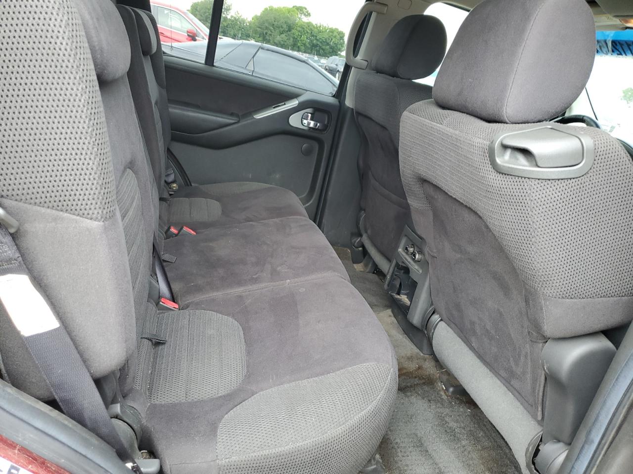 2005 Nissan Pathfinder Le VIN: 5N1AR18W35C735968 Lot: 64211245