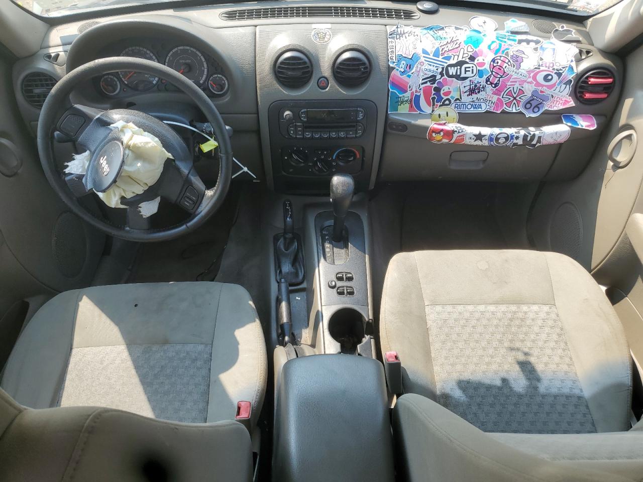 2005 Jeep Liberty Sport VIN: 1J4GL48K65W596393 Lot: 66341075