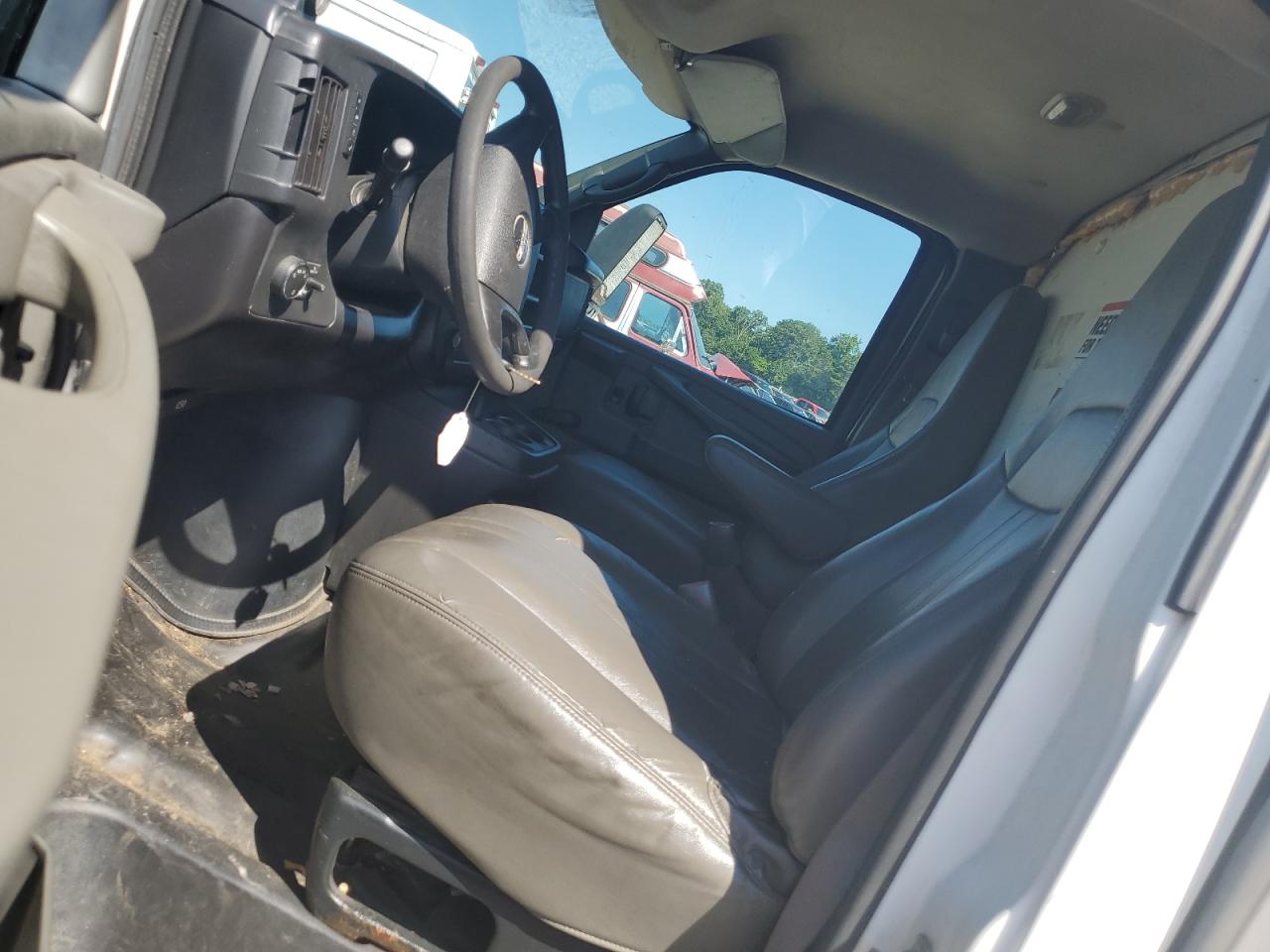 2011 GMC Savana Cutaway G3500 VIN: 1GDY72BA4B1903213 Lot: 64760615