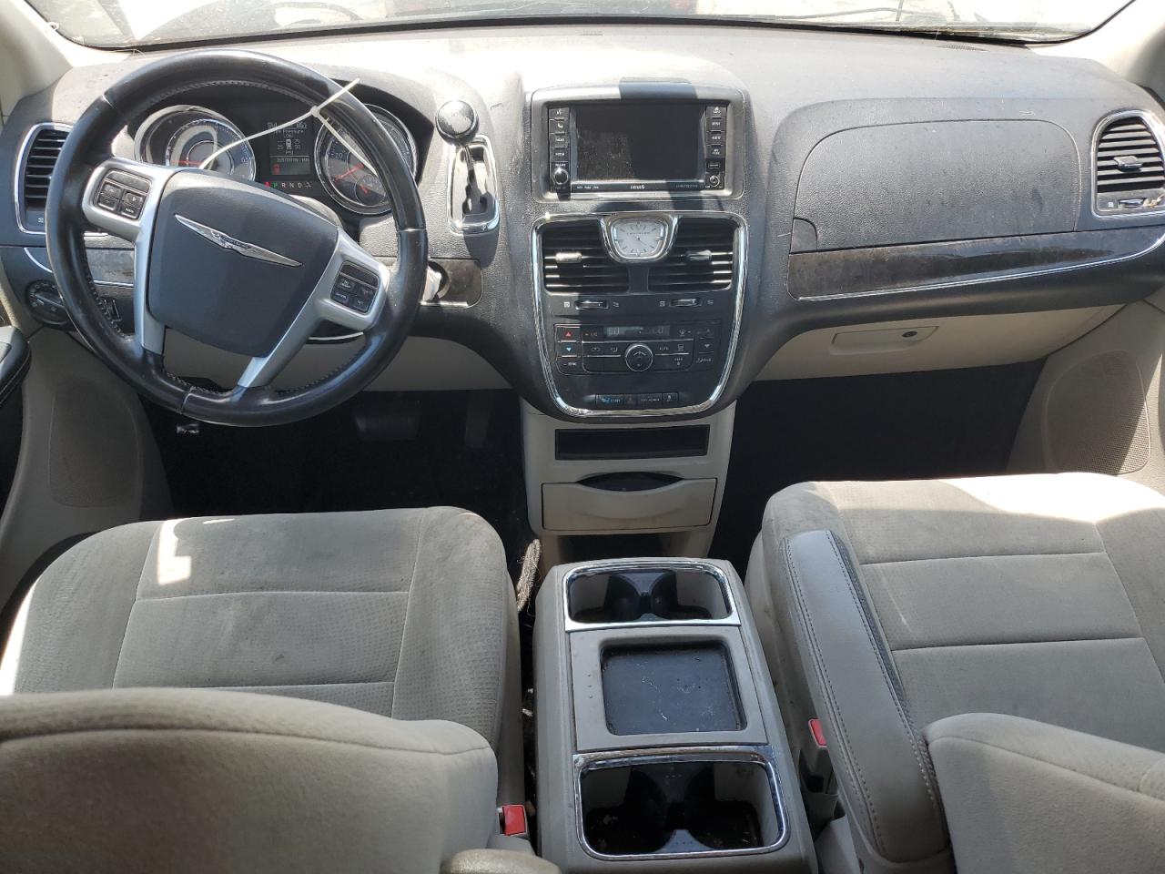 2011 Chrysler Town & Country Touring VIN: 2A4RR5DG6BR733321 Lot: 64751135
