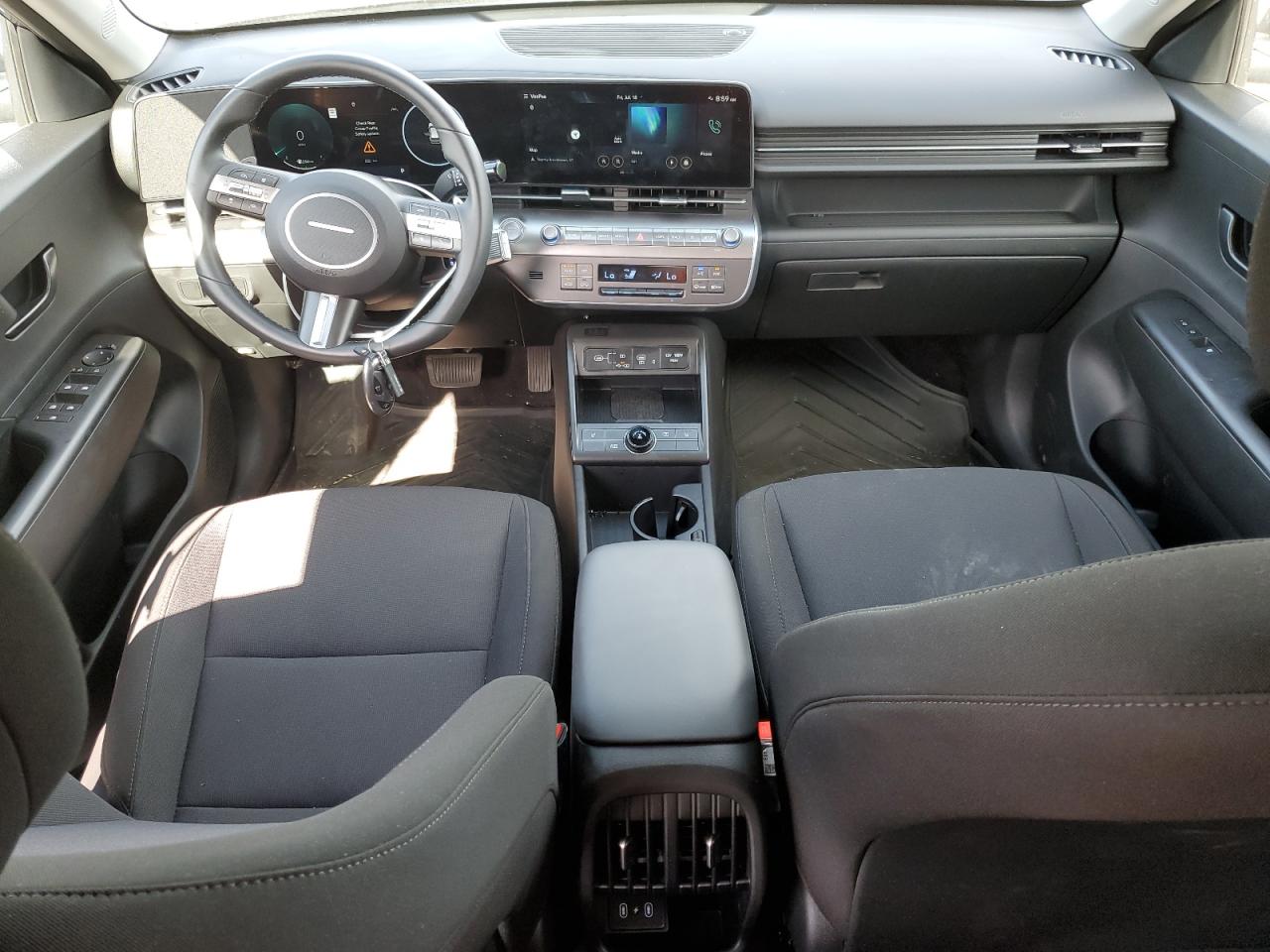 2025 Hyundai Kona Sel VIN: KM8HCCAB7SU261676 Lot: 64380725