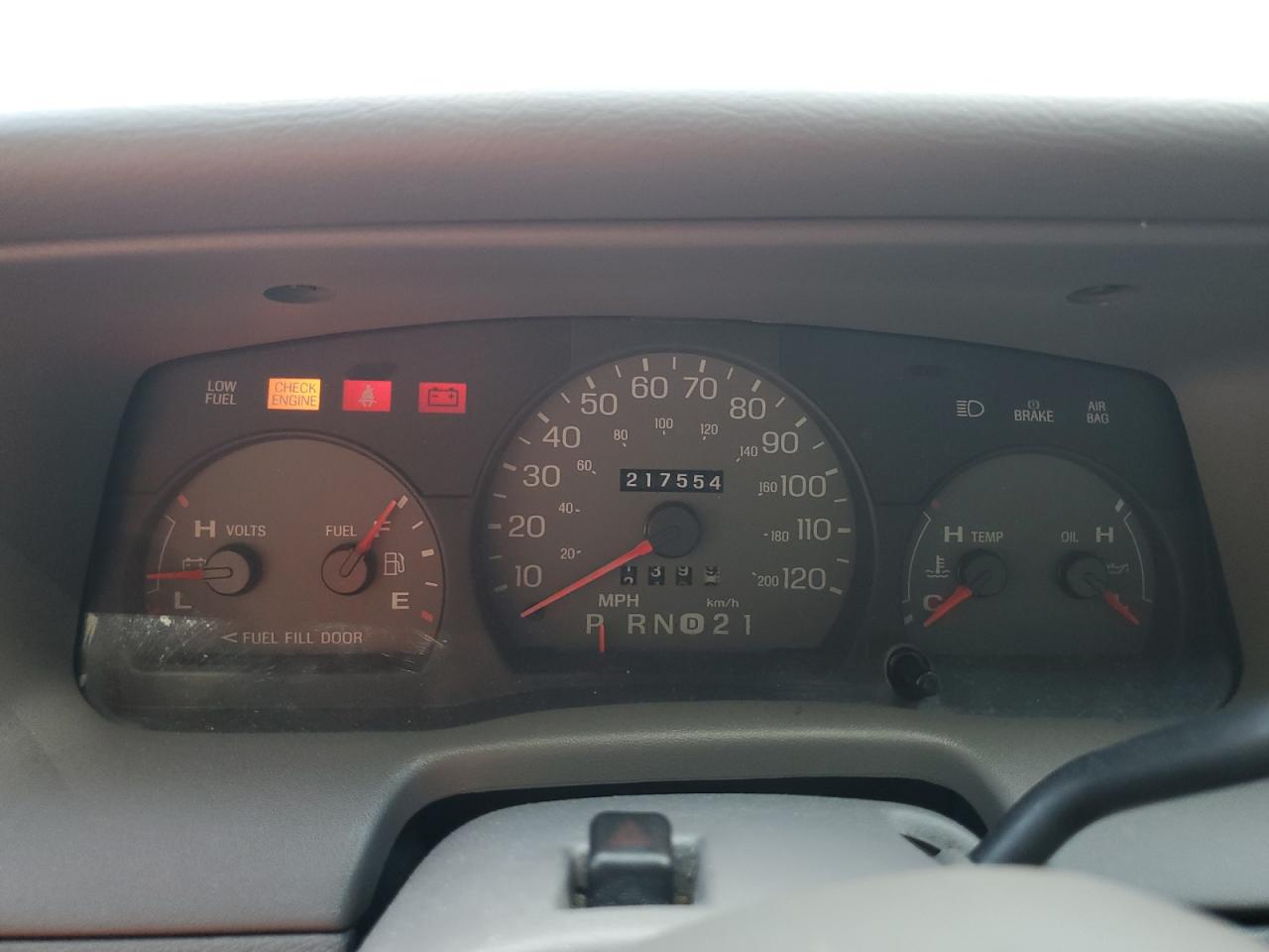 2000 Mercury Grand Marquis Gs VIN: 2MEFM74W1YX643474 Lot: 65283235