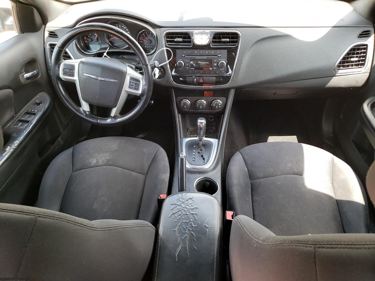 2014 Chrysler 200 Touring VIN: 1C3CCBBB0EN186183 Lot: 64924015