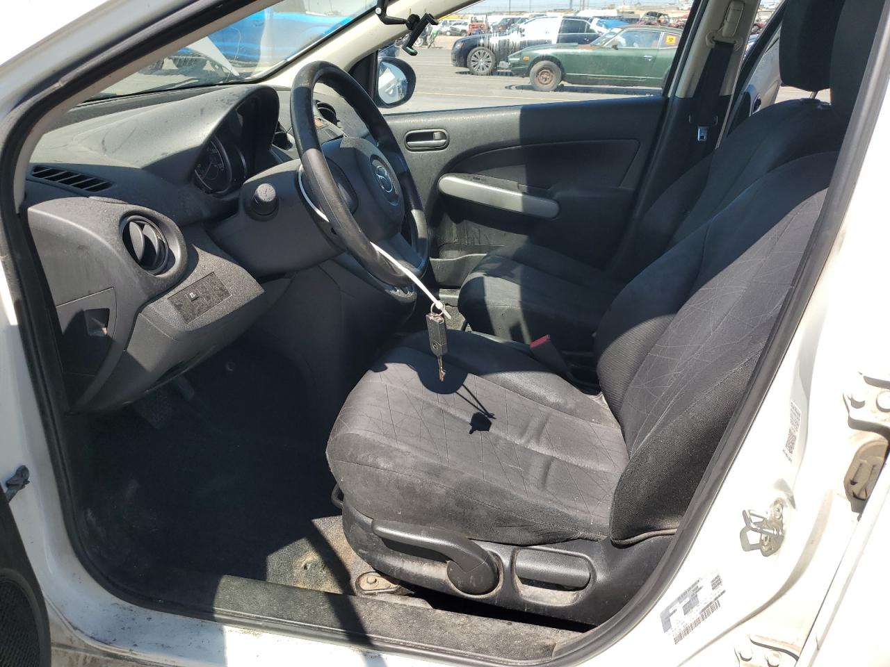 2014 Mazda Mazda2 Sport VIN: JM1DE1KZ6E0186090 Lot: 63339475