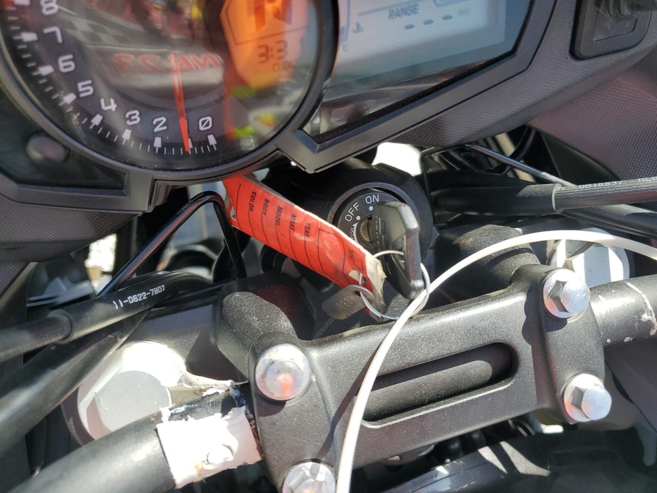 jkale8c10hda01216 JKALE8C10HDA01216 2017 Kawasaki Kle300 C
