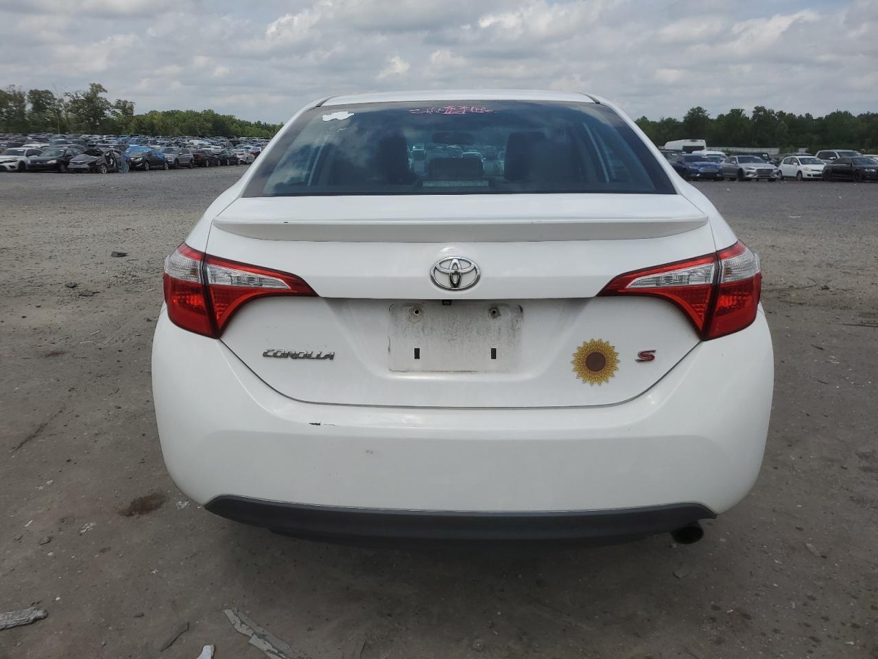 2015 Toyota Corolla L VIN: 2T1BURHE3FC467607 Lot: 64027735