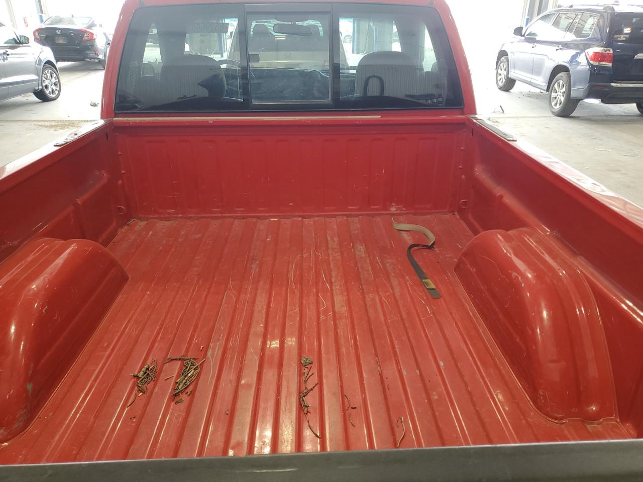 2000 GMC New Sierra K1500 VIN: 1GTEK14T7YZ110951 Lot: 65396485