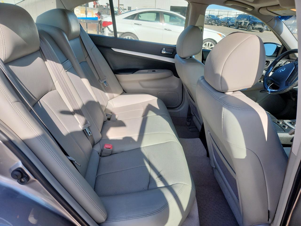 2009 Infiniti G37 VIN: JNKCV61F29M352246 Lot: 64195145