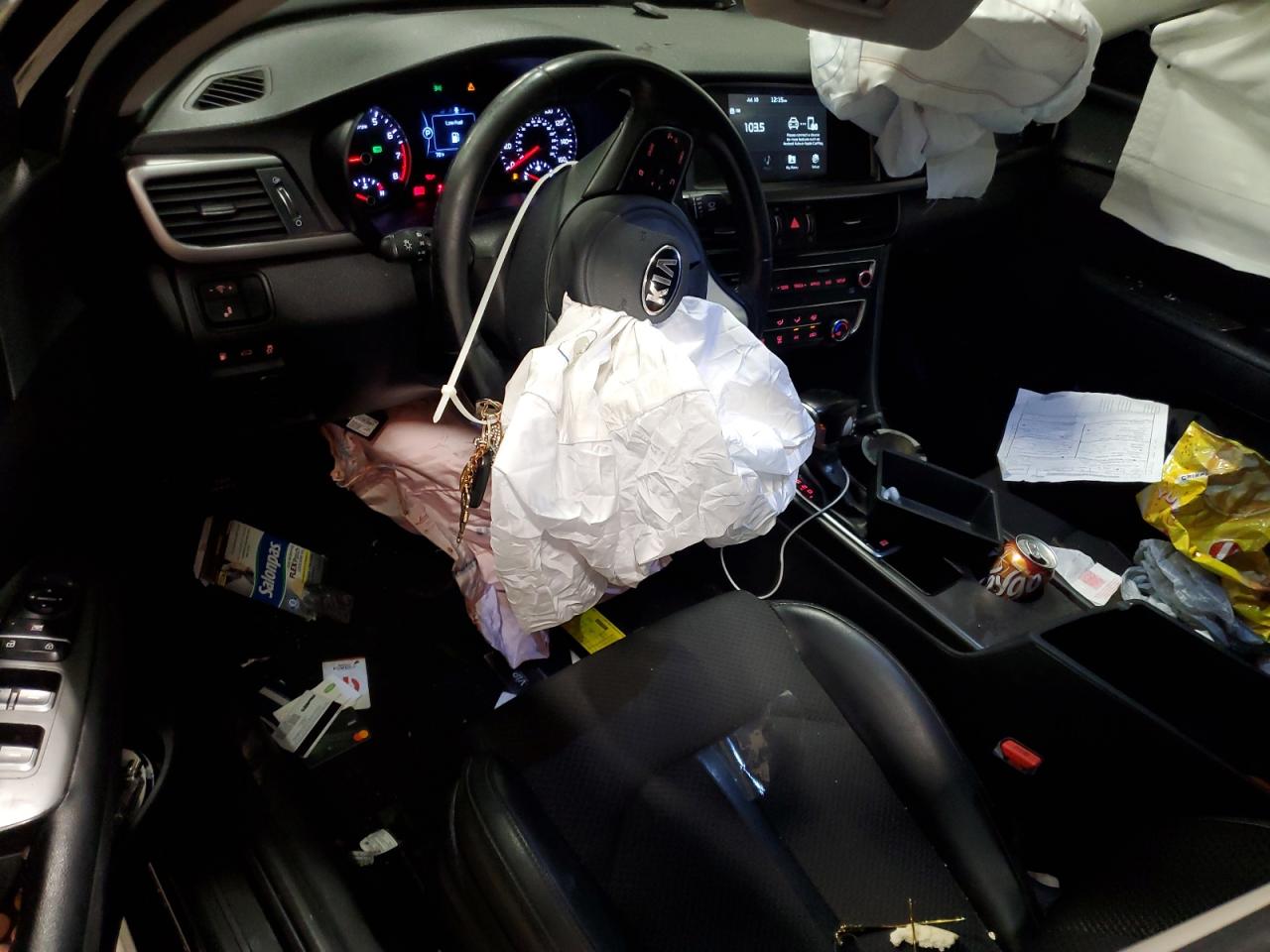 5xxgt4l37jg236843 5XXGT4L37JG236843 2018 Kia Optima Lx