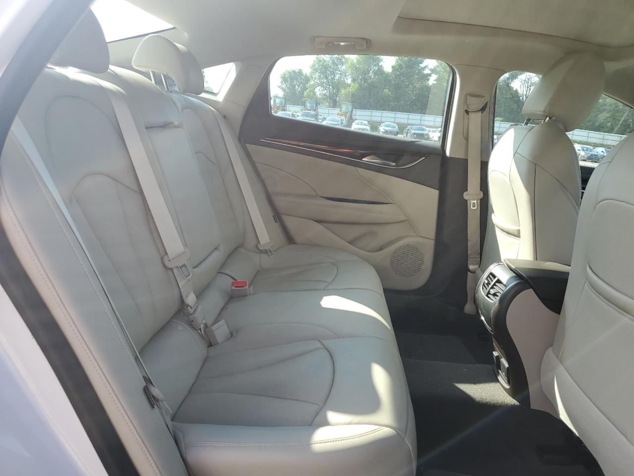 2018 Buick Lacrosse Premium VIN: 1G4ZR5SSXJU116434 Lot: 63099685