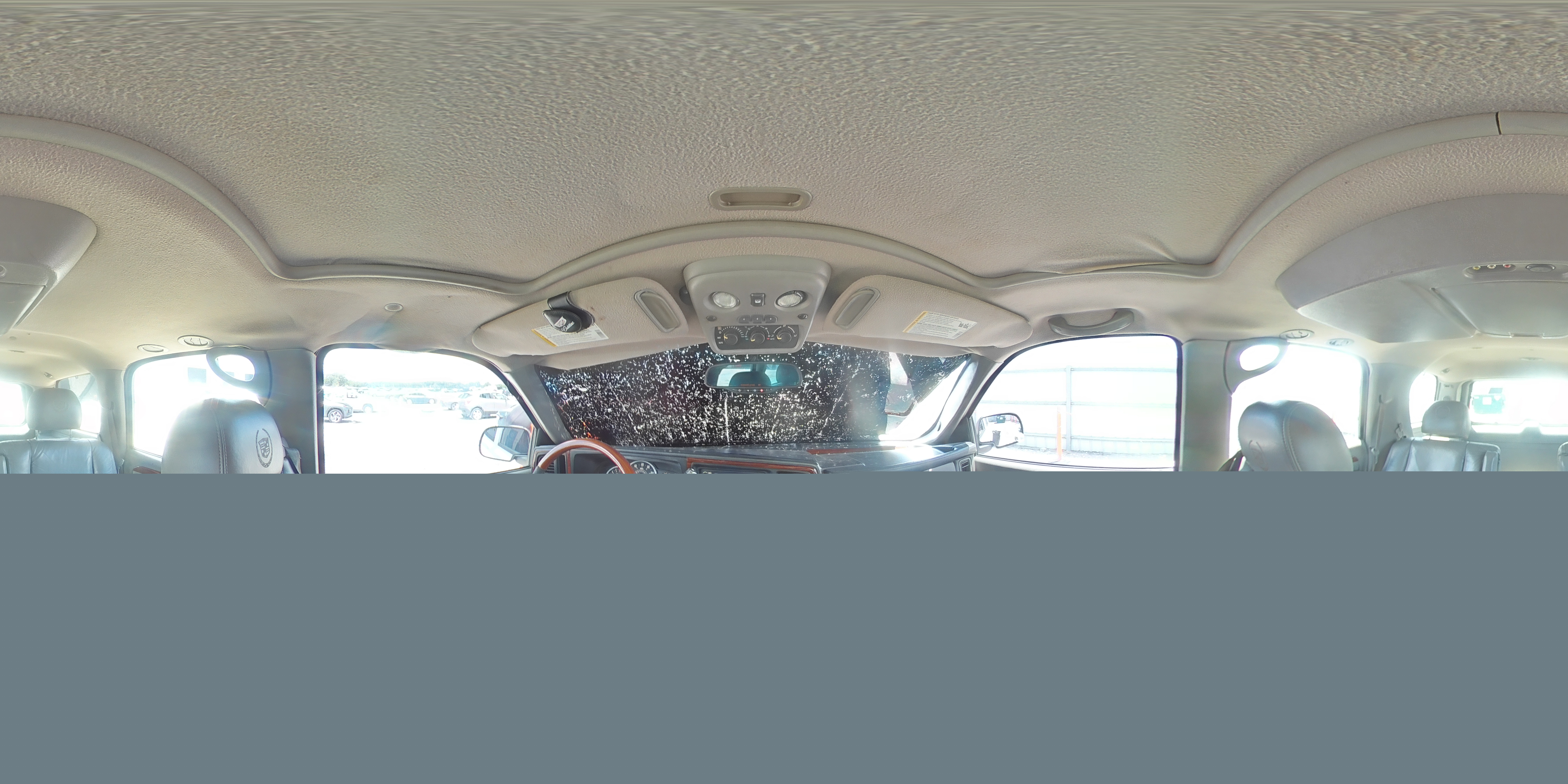 2004 Cadillac Escalade Luxury VIN: 1GYEK63N74R228938 Lot: 63845725
