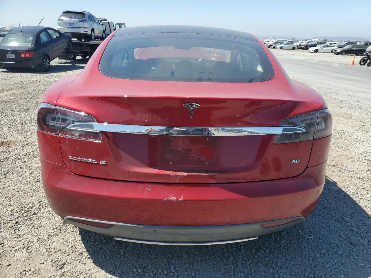 2014 Tesla Model S VIN: 5YJSA1S13EFP47926 Lot: 63469815