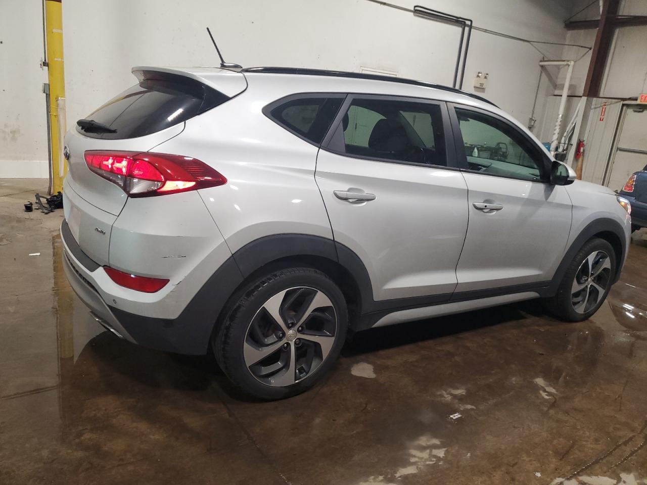 2017 Hyundai Tucson Limited VIN: KM8J3CA20HU570755 Lot: 66510605