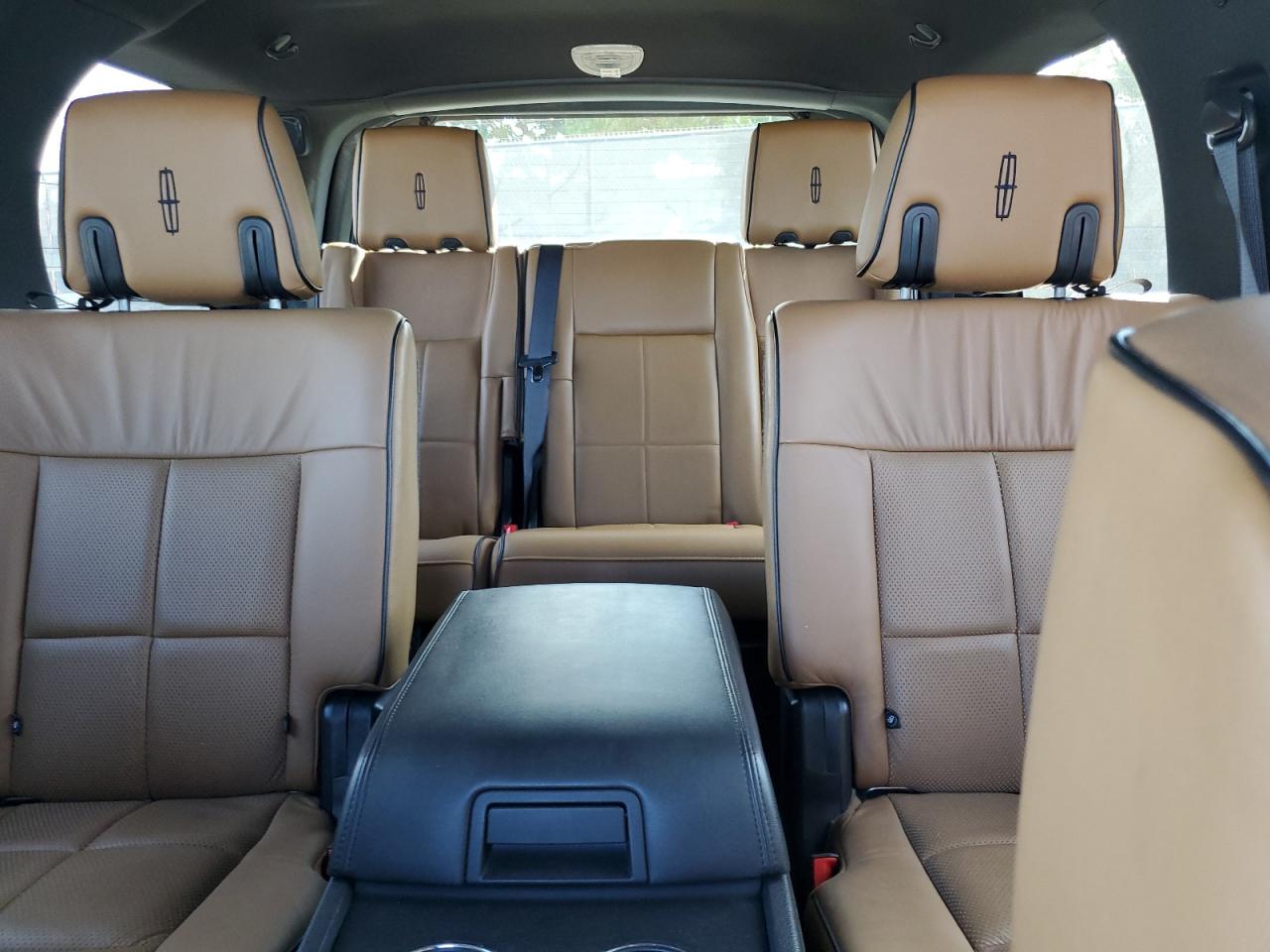 2011 Lincoln Navigator VIN: 5LMJJ2H56BEJ05251 Lot: 65182505