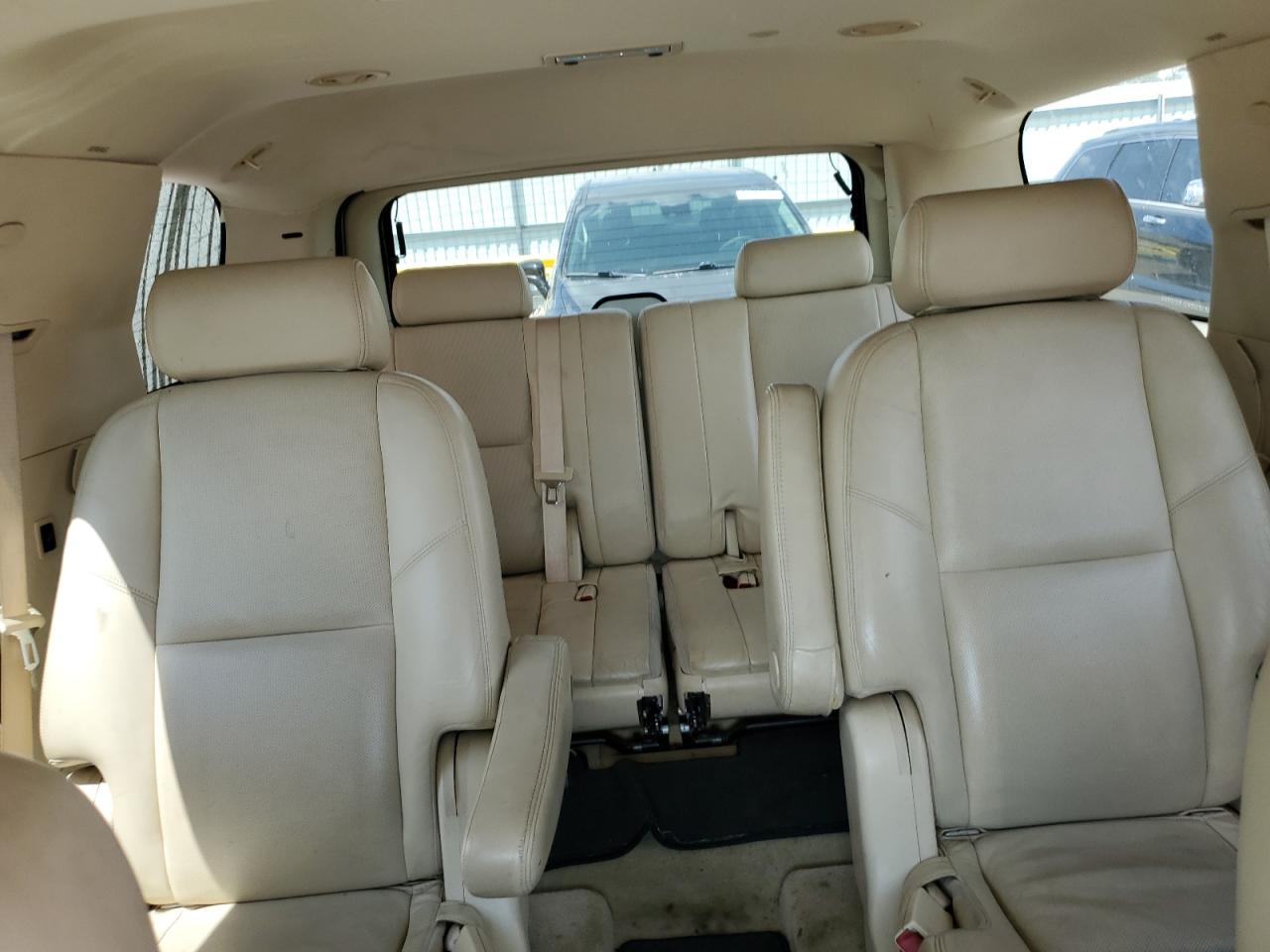2008 Cadillac Escalade Luxury VIN: 1GYFK63858R121746 Lot: 64641955