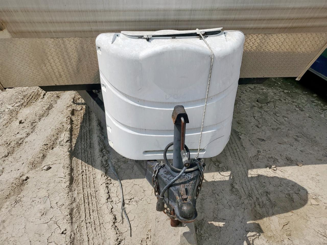 1NL1GTM2581040992 2008 Gulf Stream Kingsport