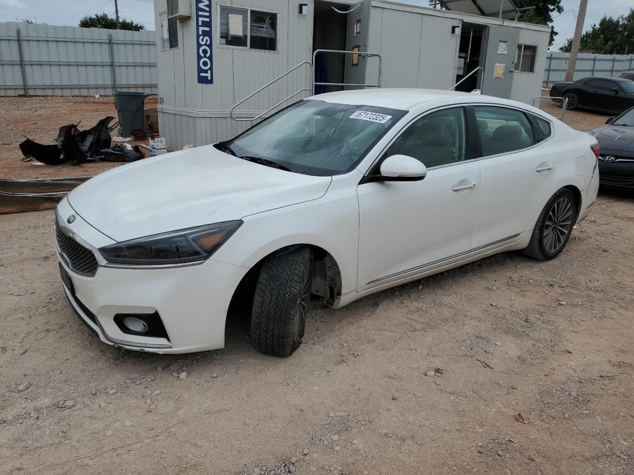 2017 Kia Cadenza Premium