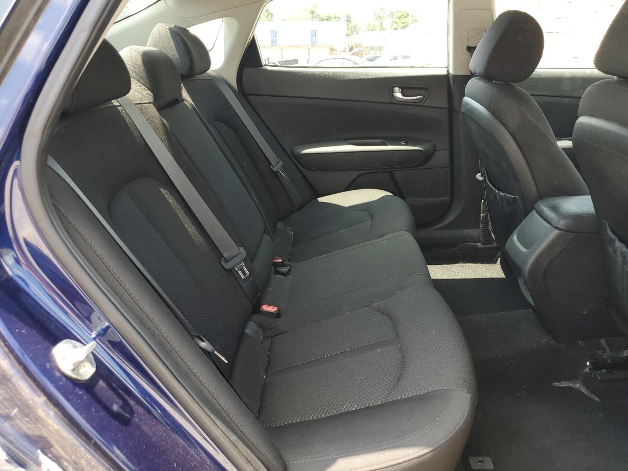 5xxgt4l30hg160392 5XXGT4L30HG160392 2017 Kia Optima Lx