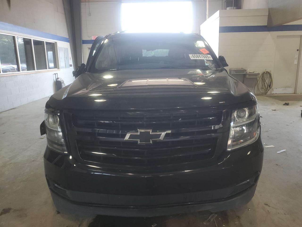 1gnskjkj8kr131049 1GNSKJKJ8KR131049 2019 Chevrolet Suburban K1500 Premier