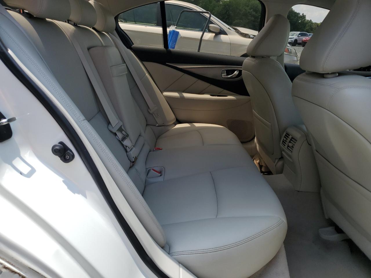 2016 Infiniti Q50 Base VIN: JN1CV7AR7GM250216 Lot: 64089255