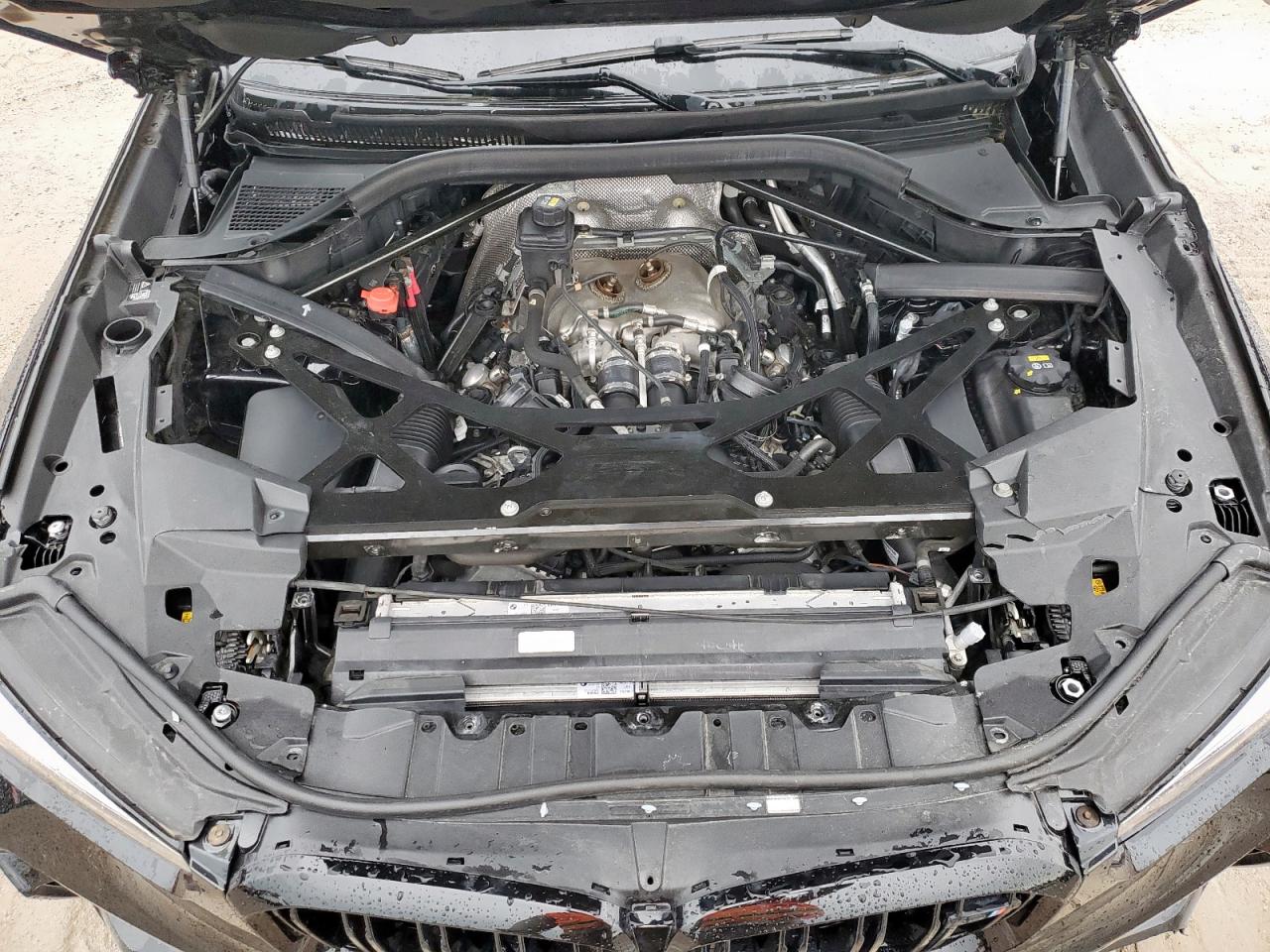 5ymju0c08m9f36288 5YMJU0C08M9F36288 2021 BMW X5 M