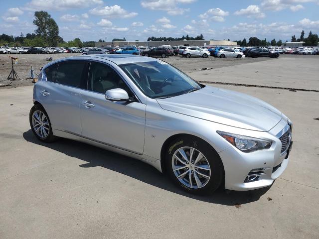  INFINITI Q50 2015 Srebrny