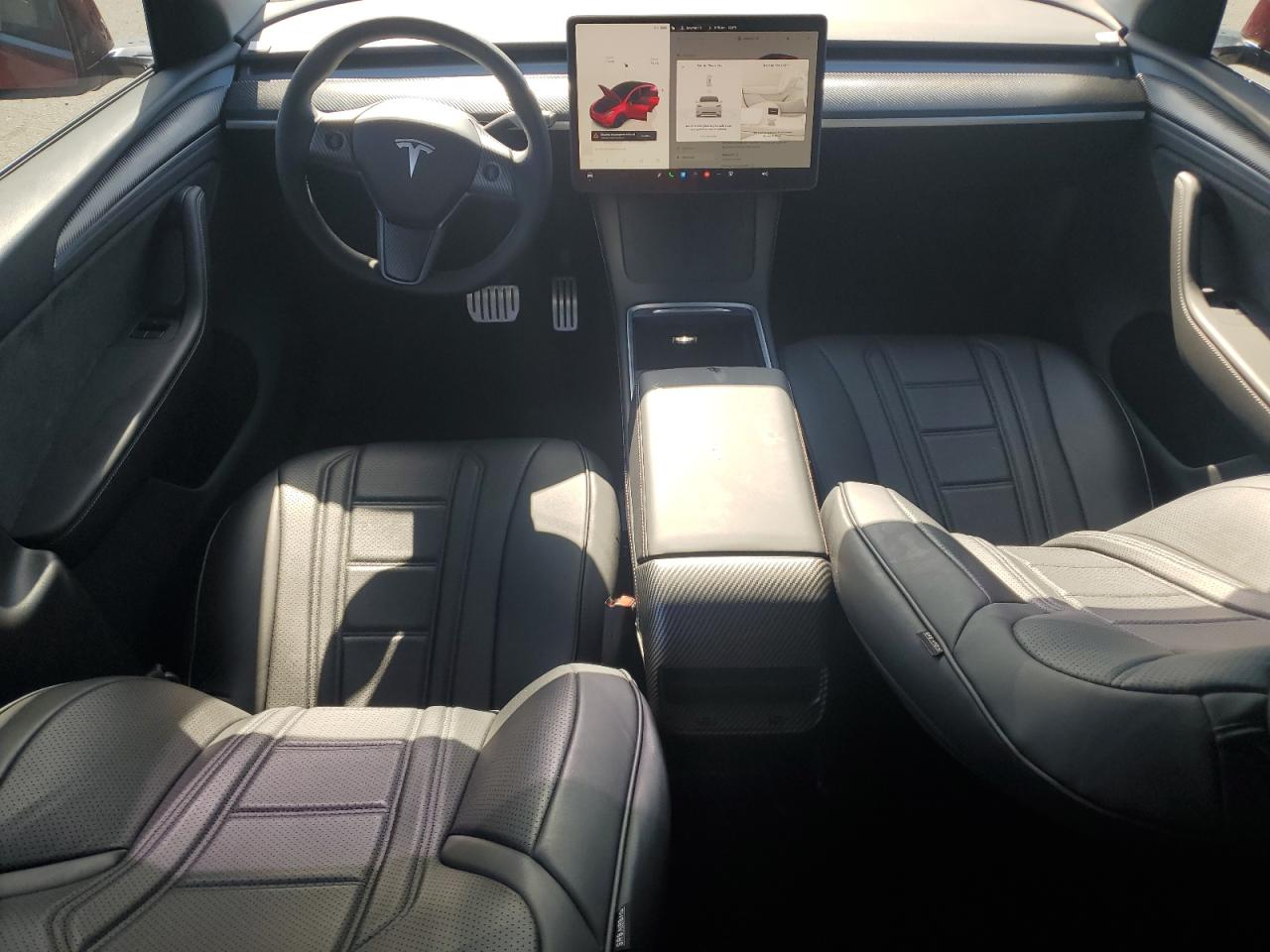 2025 Tesla Model Y VIN: 7SAYGDEFXSA349903 Lot: 64370805