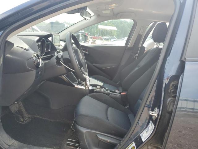  TOYOTA YARIS 2018 Granatowy