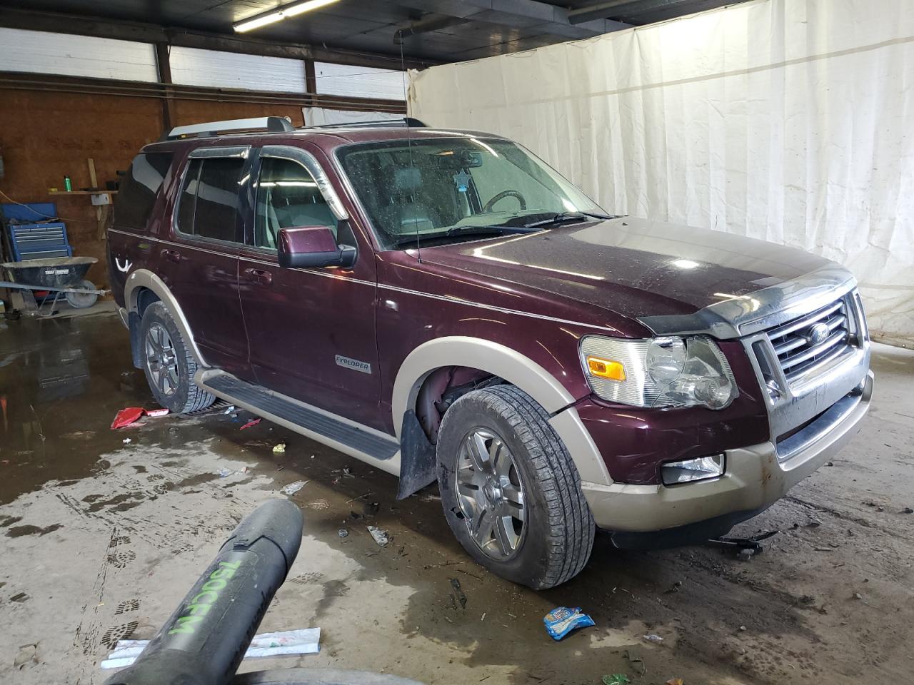 1fmeu74e57ua57978 1FMEU74E57UA57978 2007 Ford Explorer Eddie Bauer