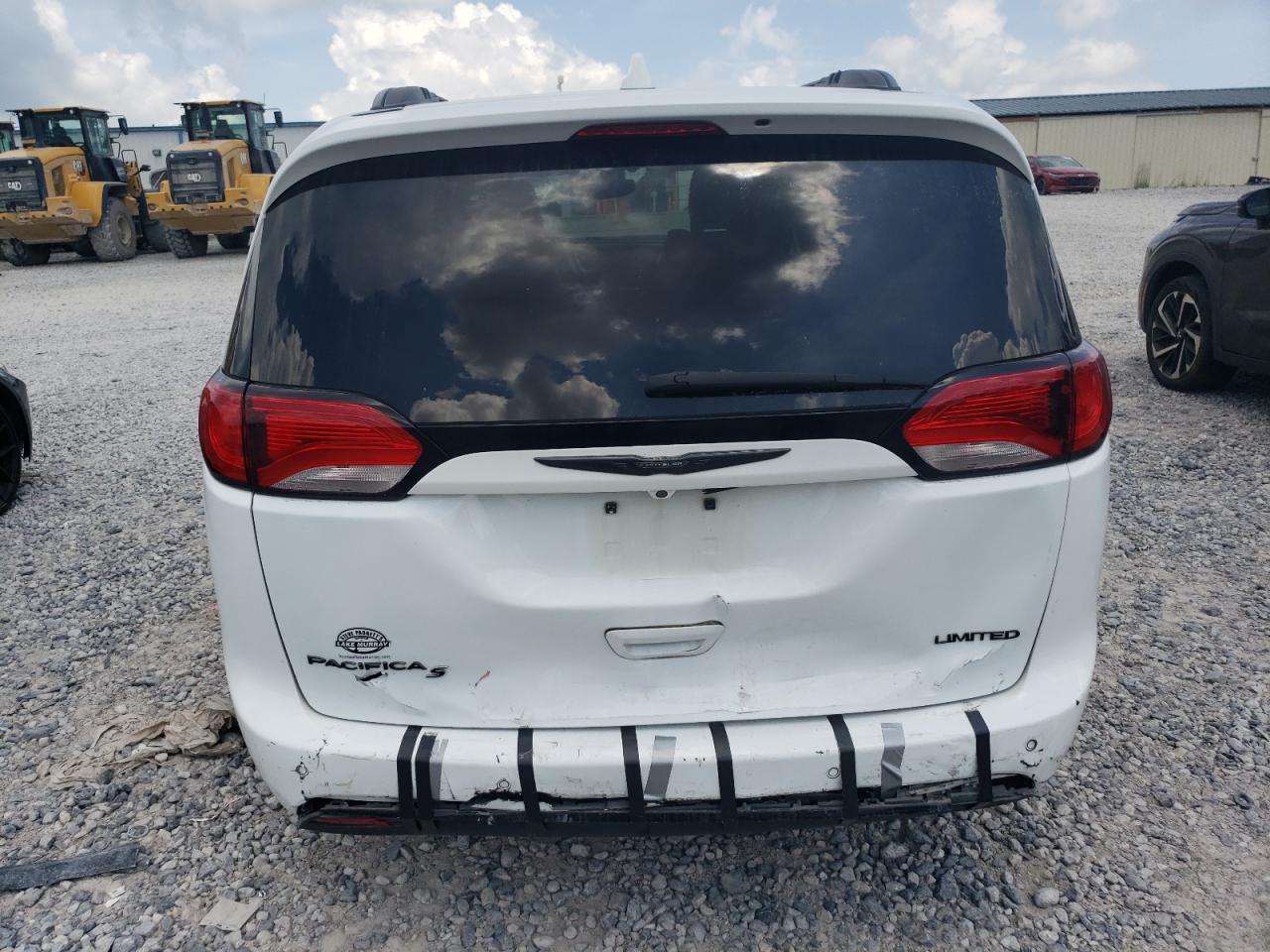 2018 Chrysler Pacifica Limited VIN: 2C4RC1GG4JR293528 Lot: 63469935