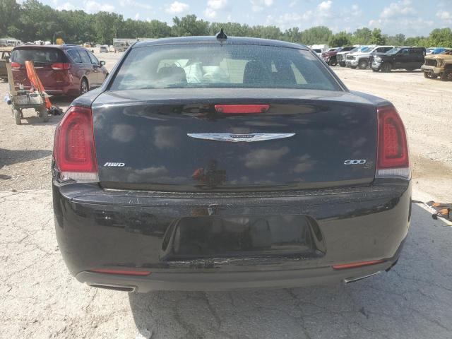  CHRYSLER 300 2016 Czarny